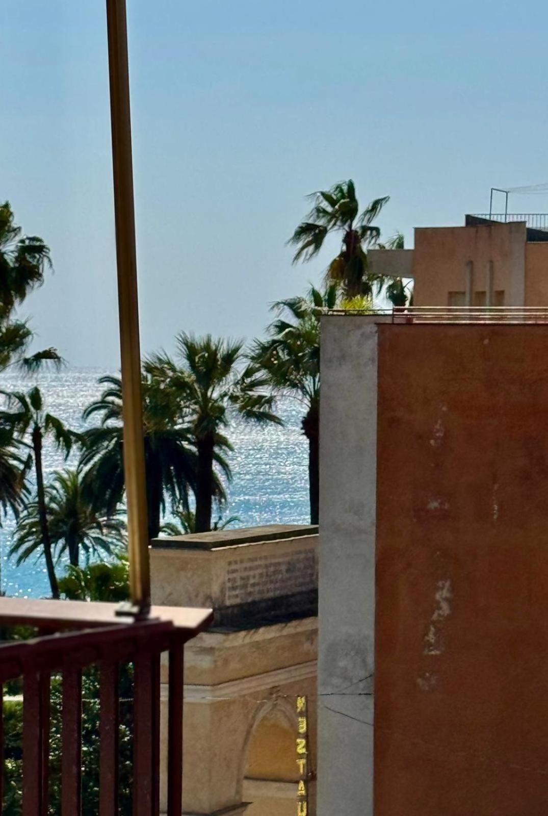 Ca Adri , Appartamento In Posizione Strategica Per Godere Delle Spiaggia E Dei Sentieri Outdoor ! Finale Ligure Exterior foto